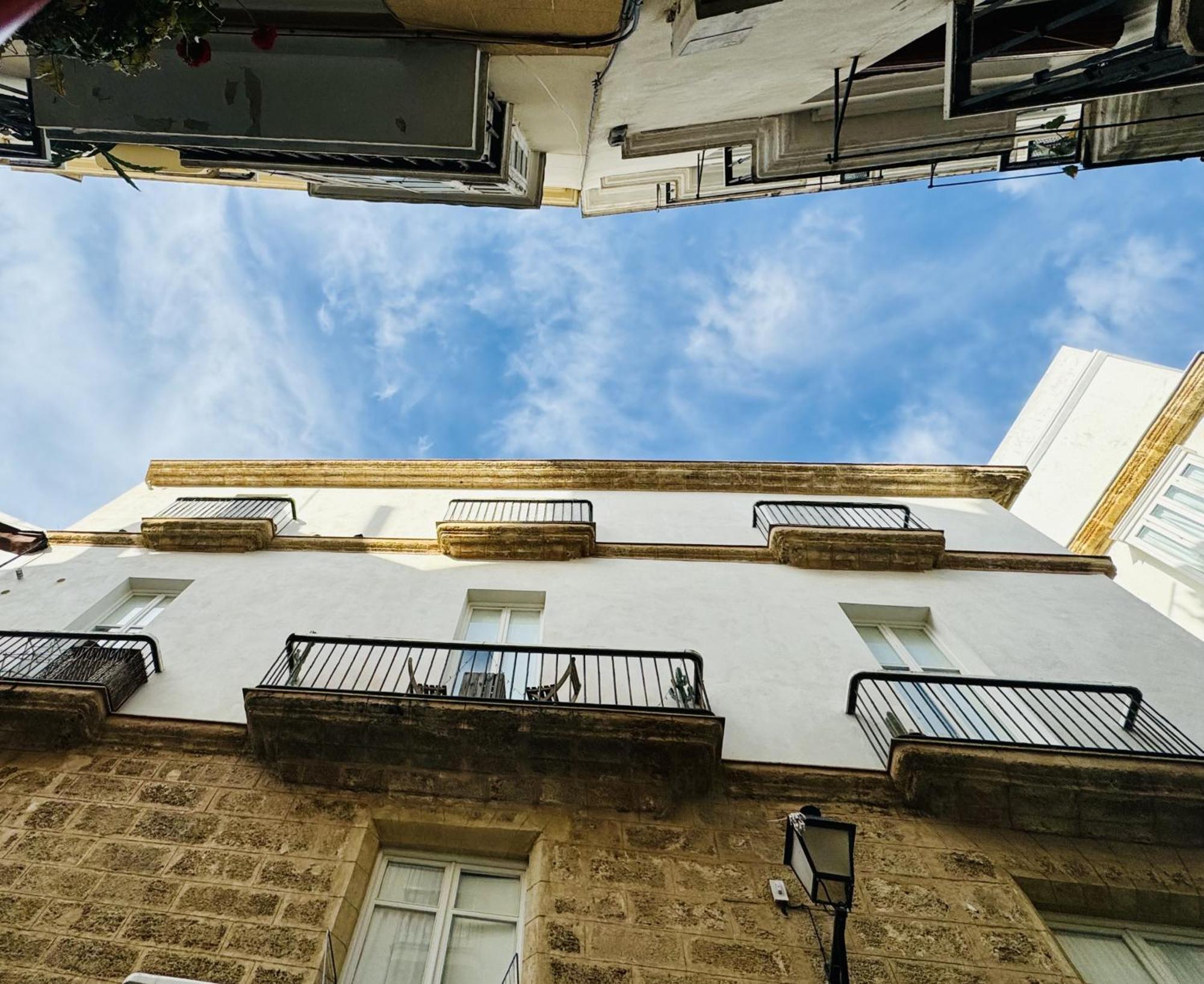 Mana Home Keep Calm Feel The Light And Shine Cadiz Bagian luar foto